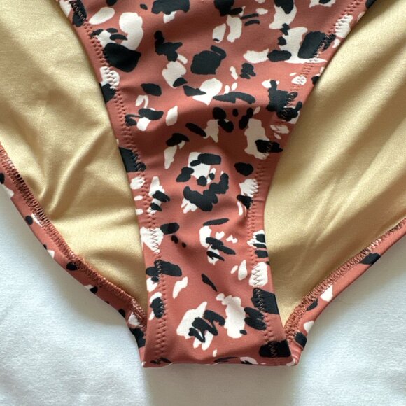 Old Navy mid rise Bikini bottoms New with tags! animal print swimsuit large - Picture 4 of 8